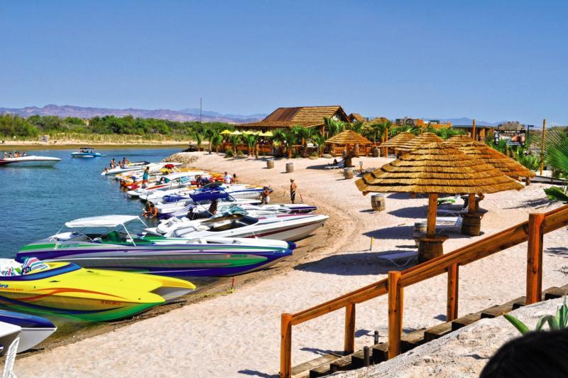 Pirate Cove Resort & Marina นีดเดิลส์ ภายนอก รูปภาพ